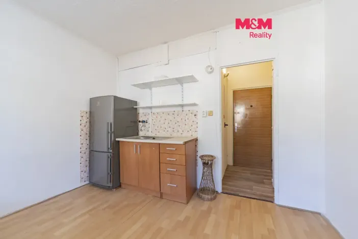 Prodej bytu 1+kk, Aš, Hlavní, 21 m2