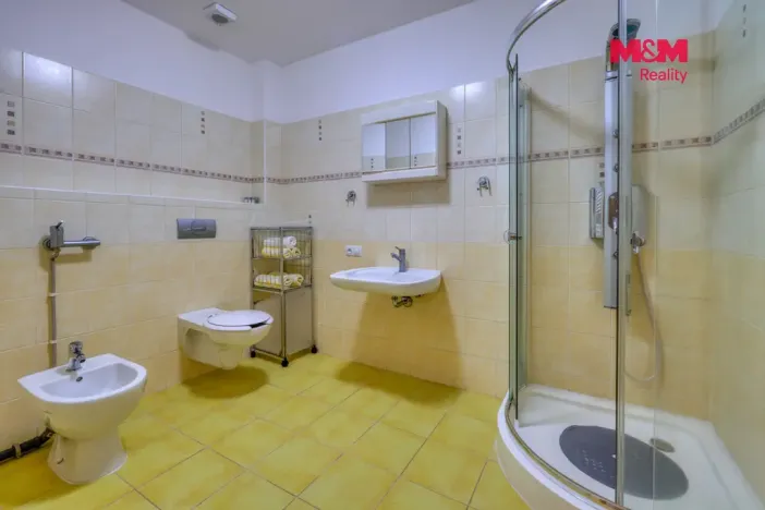 Prodej ubytování, Železná Ruda - Hojsova Stráž, 910 m2
