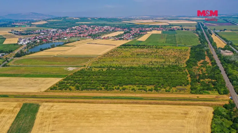 Prodej pole, Rakvice, 12442 m2