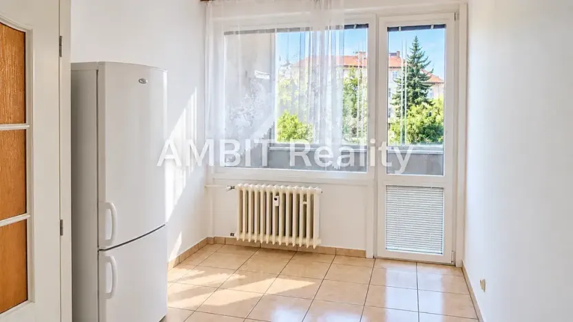 Pronájem bytu 3+1, Praha - Dejvice, Evropská, 86 m2