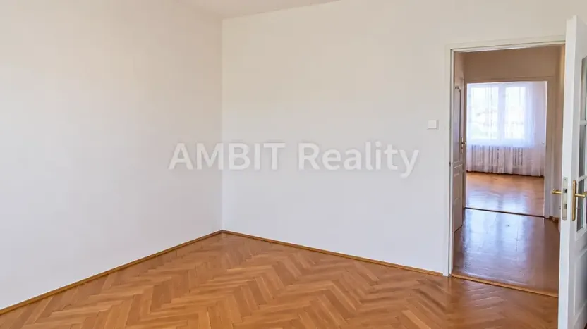 Pronájem bytu 3+1, Praha - Dejvice, Evropská, 86 m2
