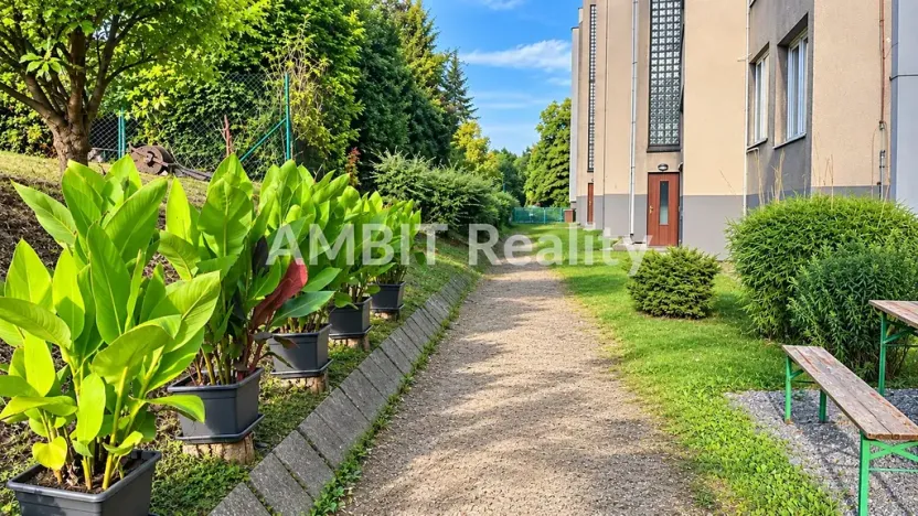 Pronájem bytu 3+1, Praha - Dejvice, Evropská, 86 m2
