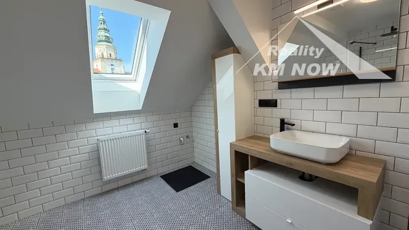 Pronájem bytu 3+kk, Kroměříž, Velké náměstí, 80 m2