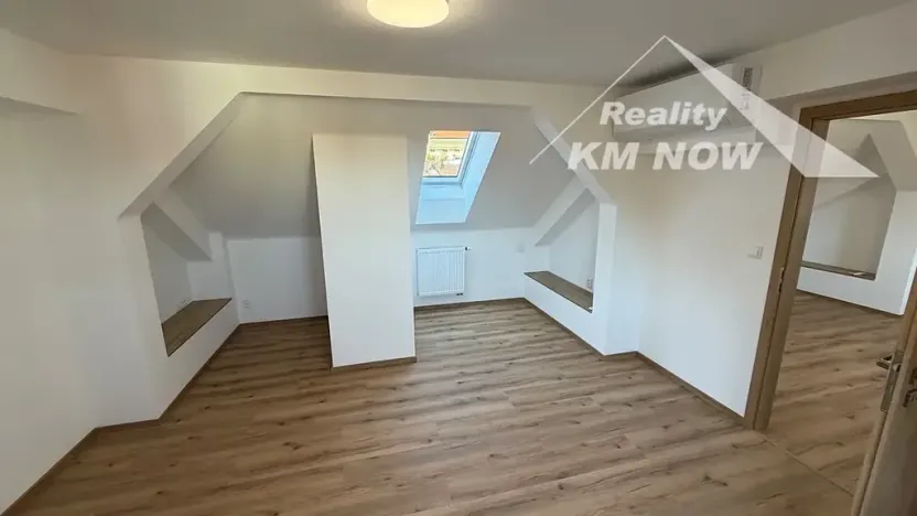 Pronájem bytu 3+kk, Kroměříž, Velké náměstí, 80 m2
