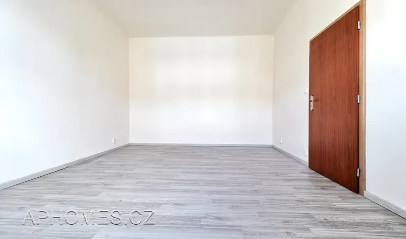 Pronájem bytu 1+1, Praha - Michle, Hanusova, 36 m2