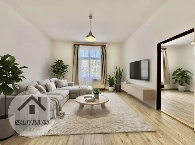 Prodej bytu 2+1, Praha - Libeň, náměstí Dr. Václava Holého, 80 m2