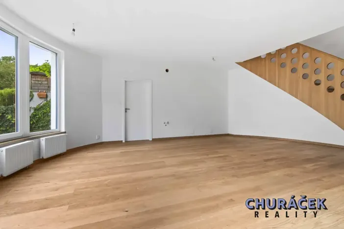 Prodej bytu 4+kk, Praha - Libeň, Nad Okrouhlíkem, 105 m2