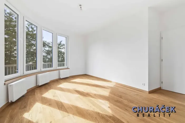 Prodej bytu 4+kk, Praha - Libeň, Nad Okrouhlíkem, 105 m2