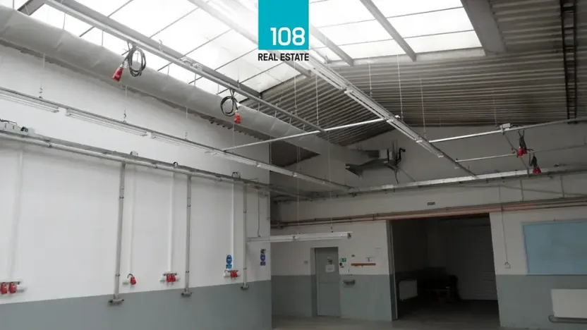 Prodej výrobních prostor, Planá, Zámecká, 3192 m2