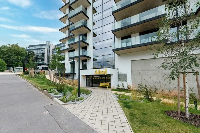 Pronájem bytu 3+kk, Praha - Modřany, Československého exilu, 61 m2