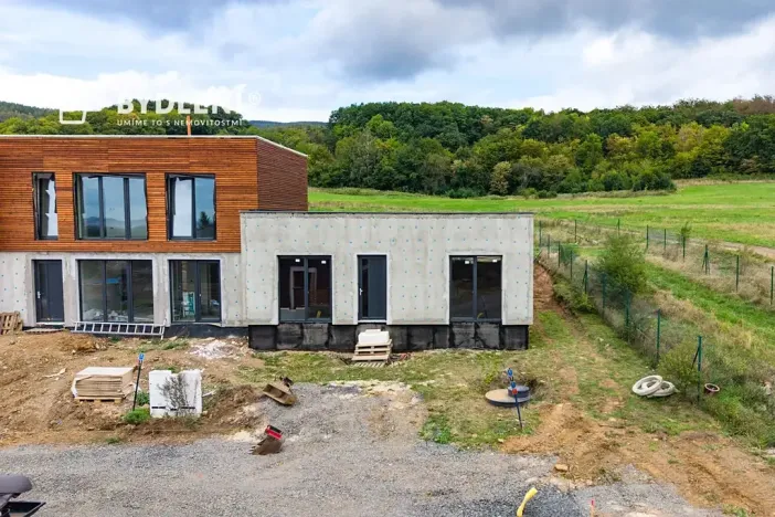 Prodej rodinného domu, Košťany, K zámku, 92 m2