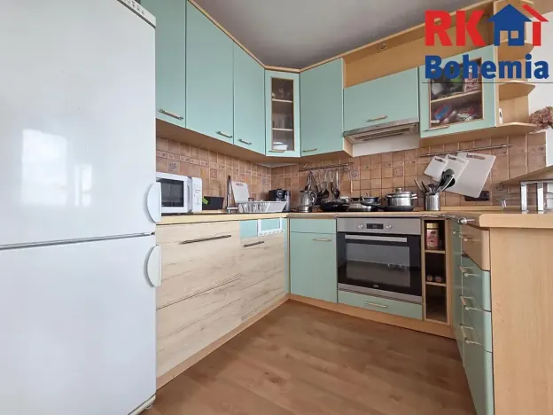 Pronájem bytu 3+1, Praha - Prosek, Vysočanská, 84 m2