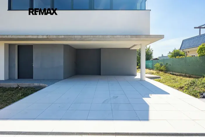 Prodej rodinného domu, Jesenice, Malebná, 206 m2