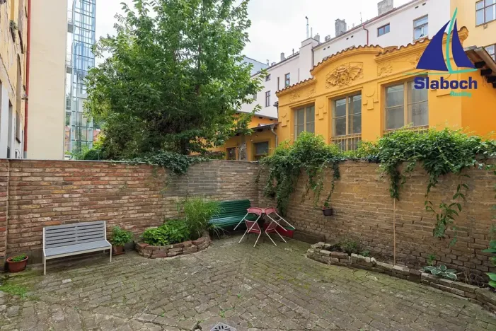 Prodej bytu 2+kk, Praha - Karlín, Křižíkova, 56 m2