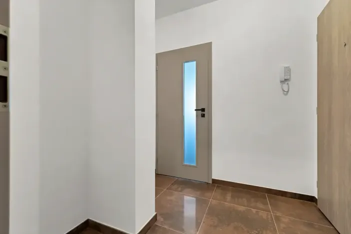 Prodej bytu 2+kk, Milovice, Topolová, 60 m2
