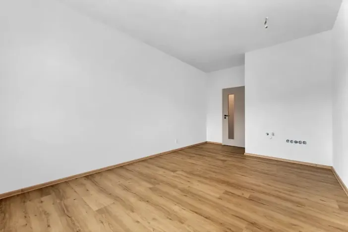Prodej bytu 1+kk, Milovice, Topolová, 25 m2