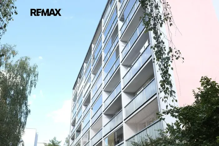 Prodej bytu 3+1, Praha - Řepy, Laudova, 74 m2