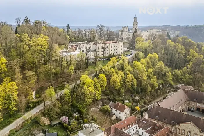 Prodej ubytování, Hluboká nad Vltavou, nám. Čsl. armády, 533 m2