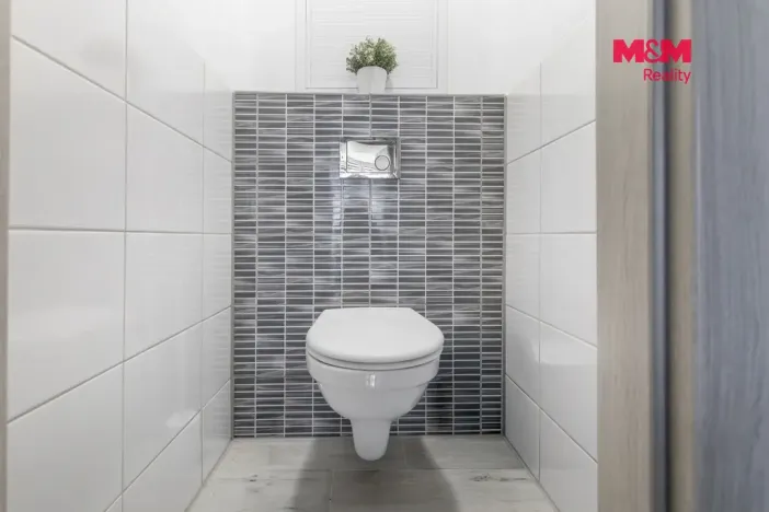 Prodej bytu 3+1, Frýdek-Místek - Frýdek, Novodvorská, 73 m2
