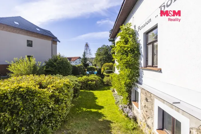 Prodej ubytování, Deštné v Orlických horách, 590 m2