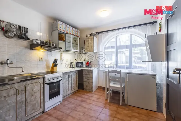 Prodej ubytování, Deštné v Orlických horách, 590 m2