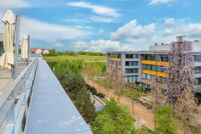 Pronájem kanceláře, Praha - Stodůlky, náměstí Junkových, 2000 m2
