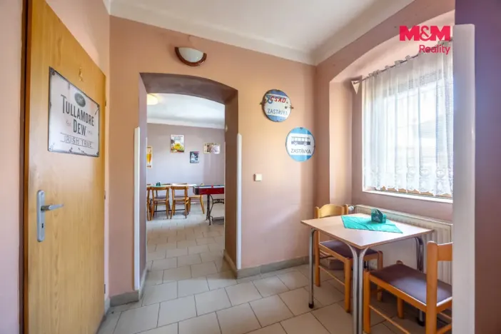 Prodej restaurace, Bílá Lhota - Měník, 190 m2