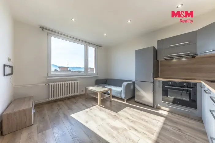 Pronájem bytu 1+1, Děčín - Děčín VI-Letná, U Tvrze, 36 m2