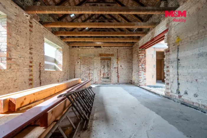 Prodej rodinného domu, Sadská, Pražská, 234 m2