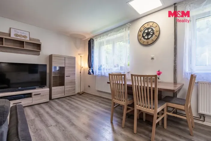Prodej rodinného domu, Měchenice, V Luhu, 131 m2