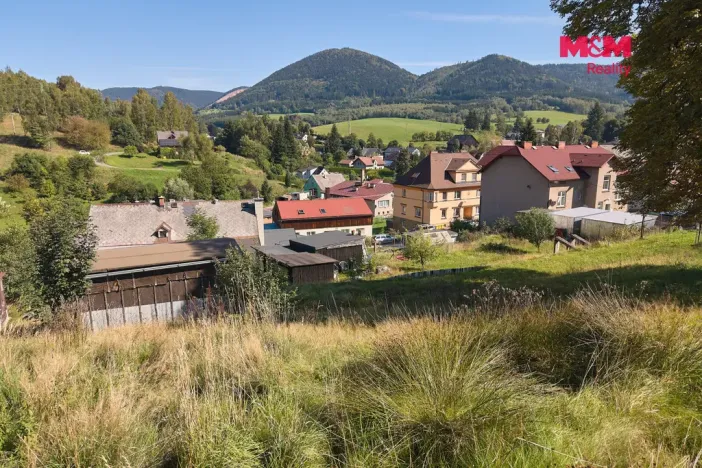 Prodej pozemku pro bydlení, Bernartice, 1093 m2