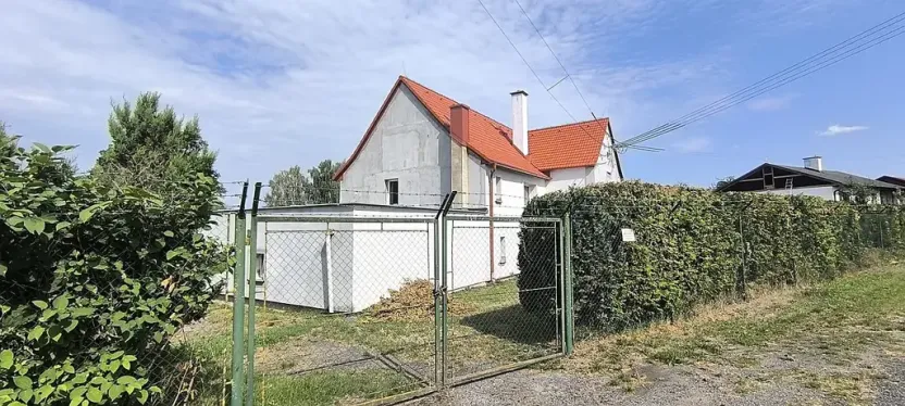 Pronájem vícegeneračního domu, Cheb, 284 m2