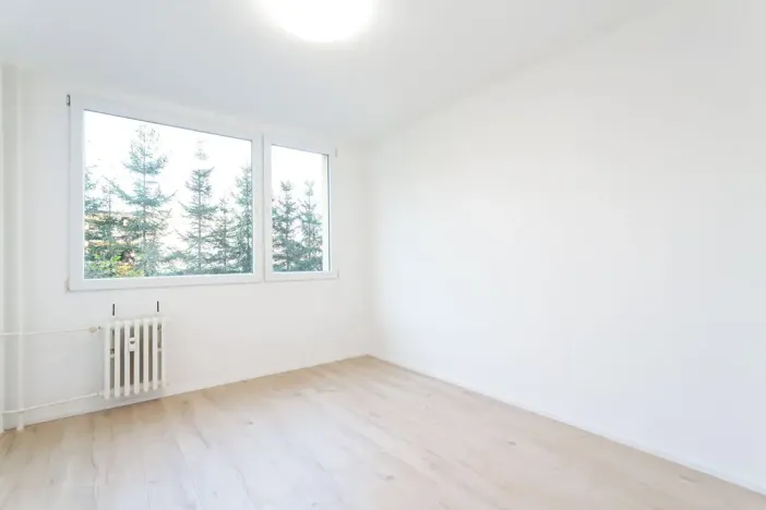 Prodej bytu 3+1, Praha - Záběhlice, Holčovická, 70 m2