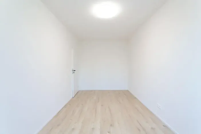 Prodej bytu 3+1, Praha - Záběhlice, Holčovická, 70 m2