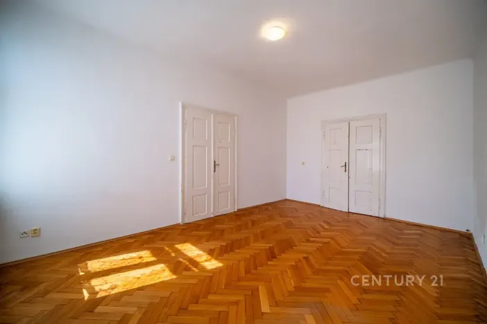 Prodej kanceláře, České Budějovice - České Budějovice 3, Pražská tř., 200 m2