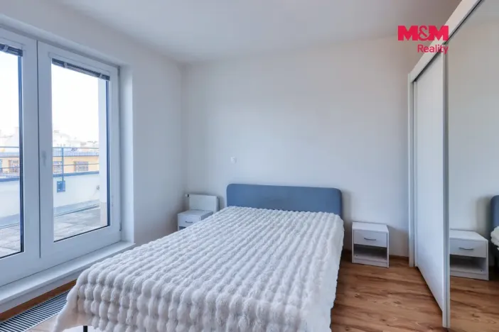 Pronájem bytu 2+kk, Plzeň, U Tržiště, 70 m2