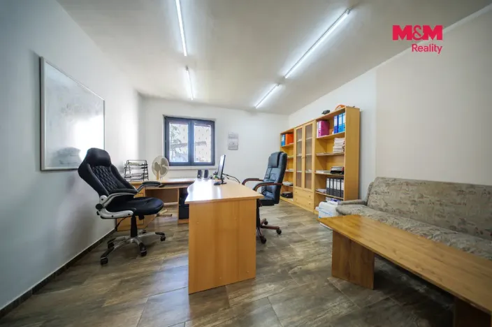 Prodej obchodního prostoru, Ostrava - Kunčice, Vratimovská, 483 m2