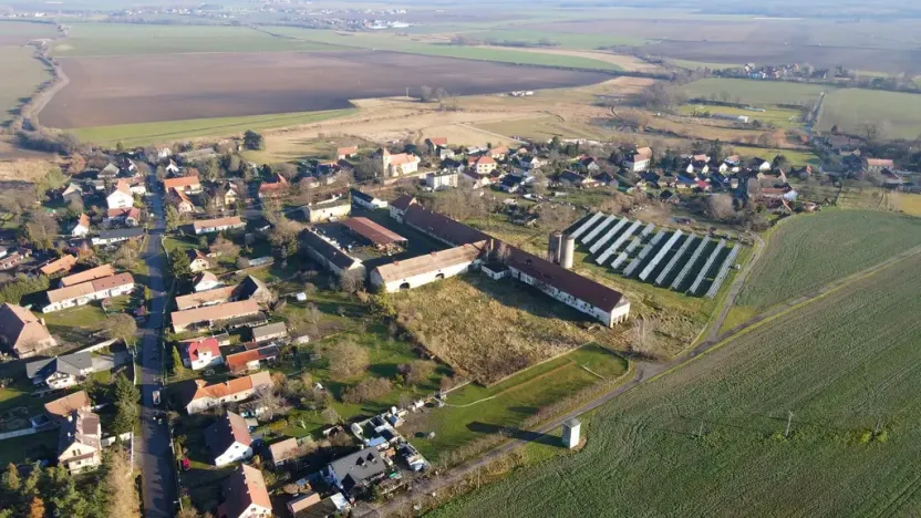 Prodej rodinného domu, Čachovice - Struhy, 350 m2