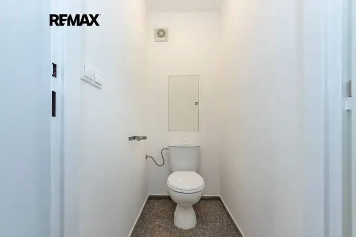 Prodej bytu 3+1, Praha - Bohnice, Kusého, 66 m2