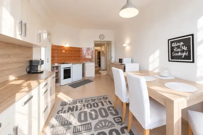 Pronájem bytu 2+1, Praha - Vinohrady, Čáslavská, 76 m2