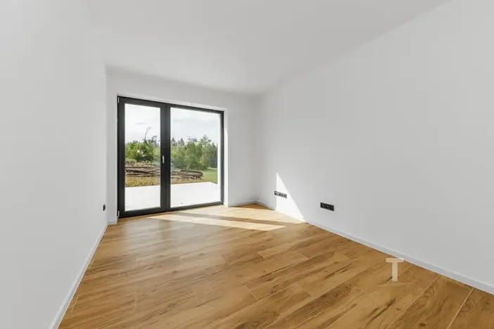 Prodej rodinného domu, Černovice, 200 m2