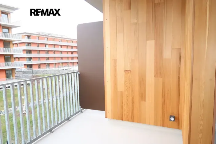 Pronájem bytu 2+kk, Praha - Modřany, Vrátnická, 59 m2