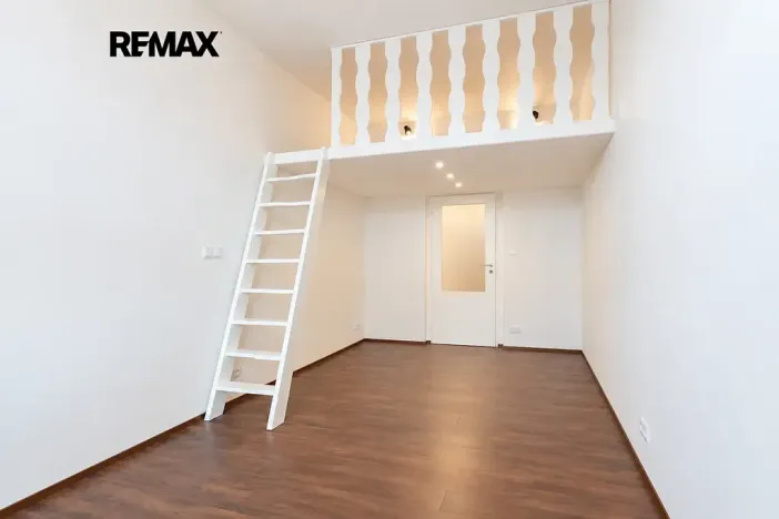 Prodej bytu 2+kk, Žďár nad Sázavou, U Klafárku, 47 m2