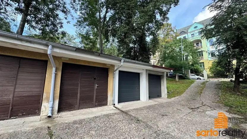 Pronájem garáže, Ústí nad Labem, Dvořákova, 16 m2
