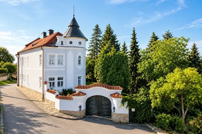 Prodej vily, Zliv, Klostermannova, 800 m2