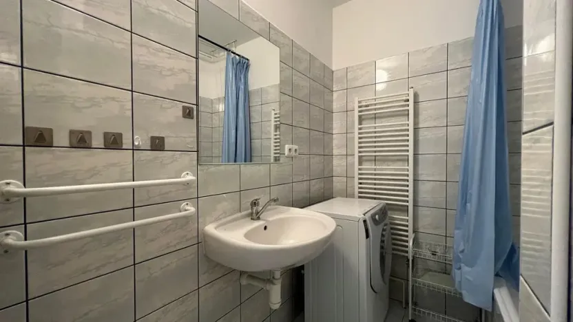 Prodej bytu 1+kk, Třeboň - Třeboň II, U Francouzů, 36 m2