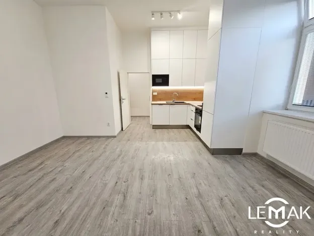Pronájem bytu 2+kk, Olomouc, Dobrovského, 66 m2
