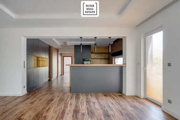 Prodej bytu 4+kk, Karlovy Vary, Šumavská, 171 m2