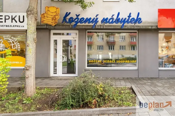 Pronájem obchodního prostoru, Brno, Kosmova, 58 m2