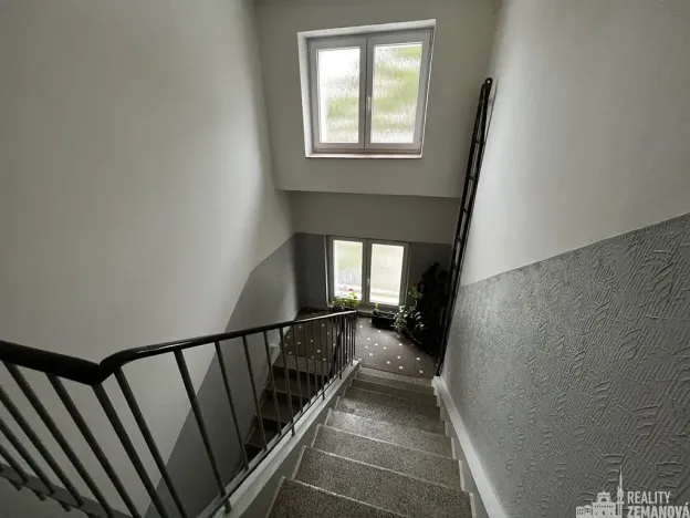 Pronájem bytu 3+1, Praha - Podolí, Dvorecká, 68 m2